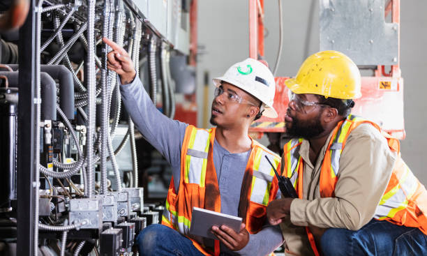 Best Best Electricians Near Me  in Raymondville, TX